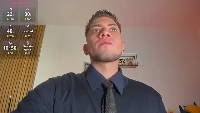 SebastianMaximoff  online show from July 7, 2026, 8:23 pm
