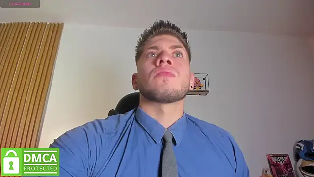 SebastianMaximoff  online show from June 9, 2026, 7:59 pm
