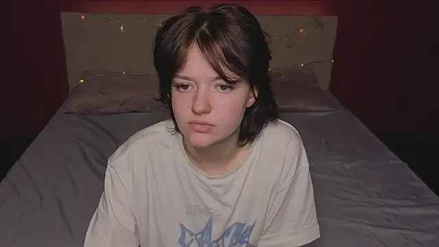 Svenaa Kopnie online show from March 20, 2026, 12:55 am