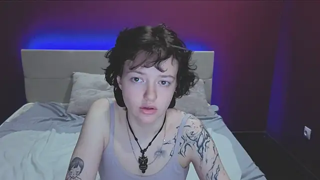 Svenaa Kopnie online show from February 10, 2026, 1:48 am