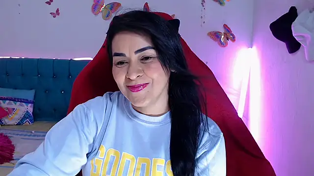 hotsweet-69 online show from May 31, 2026, 6:52 am