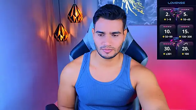 AndresRodriguez1 online show from May 14, 2026, 12:24 pm