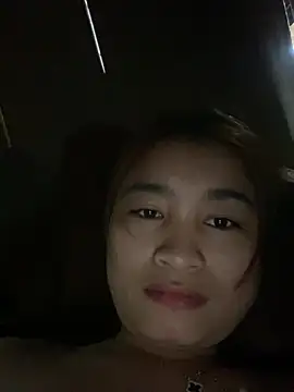 Snapshot of yuii-717 chatting on February 12, 2026, 4:34 am yuii-717 online show from February 12, 2026, 4:34 am