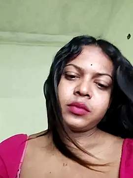 Decent girl01 online show from June 12, 2026, 12:14 pm