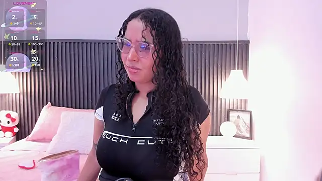 Lena Ricci online show from June 13, 2026, 3:59 am