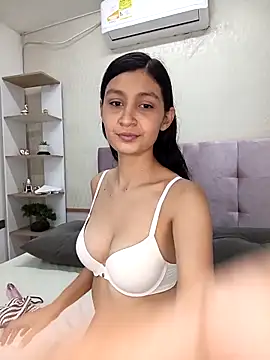 Sweet Angelinee online show from April 22, 2026, 3:46 am