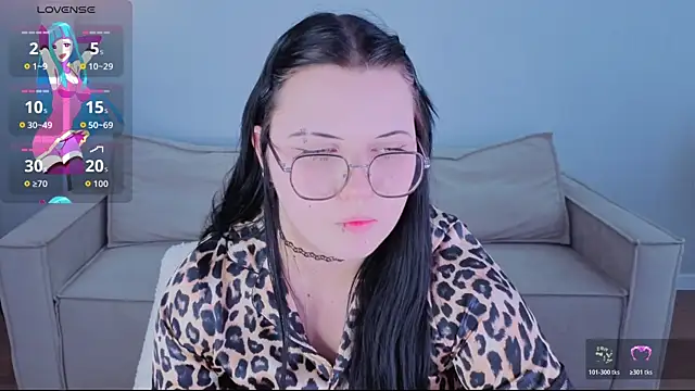 Kira G0ld online show from June 20, 2026, 9:36 am