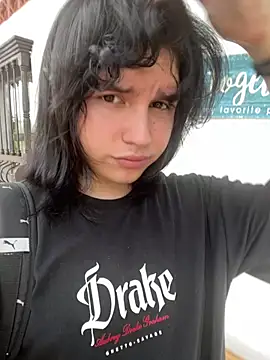 Daniellesins1 online show from March 23, 2026, 9:25 pm