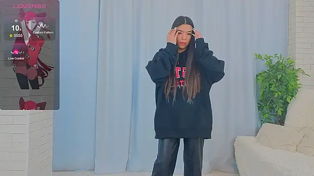 Snapshot of DeloresOkoren chatting on March 7, 2026, 6:53 am DeloresOkoren online show from March 7, 2026, 6:53 am