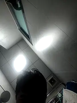 minh2k5 online show from February 5, 2026, 3:46 am