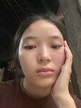 Snapshot of Suzu_xx01 chatting on June 7, 2026, 10:37 pm Suzu xx01 online show from June 7, 2026, 10:37 pm