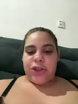 Adriputinha online show from July 5, 2026, 2:49 am