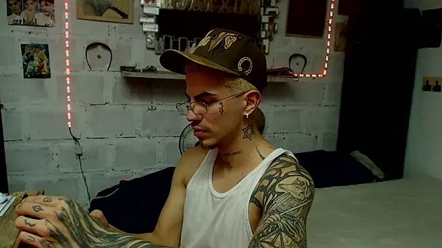 paul-mendezx online show from February 18, 2026, 6:04 pm