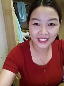 Jennie dogy online show from April 26, 2026, 2:42 am