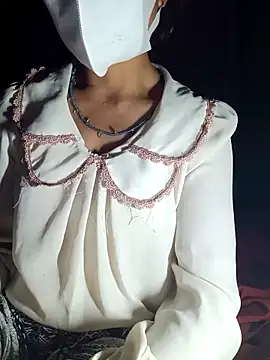 witch-xx online show from June 29, 2026, 6:31 am