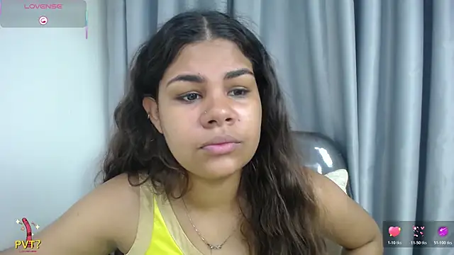 yaazhinii online show from June 1, 2026, 11:43 am