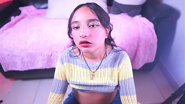 emily jonexs online show from July 2, 2026, 6:36 pm
