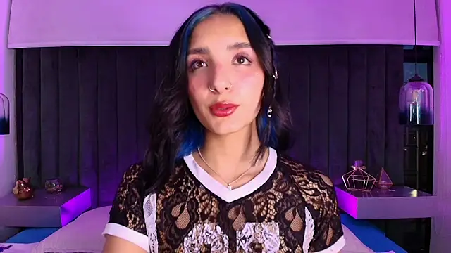Aris Suarez online show from June 11, 2026, 11:24 pm