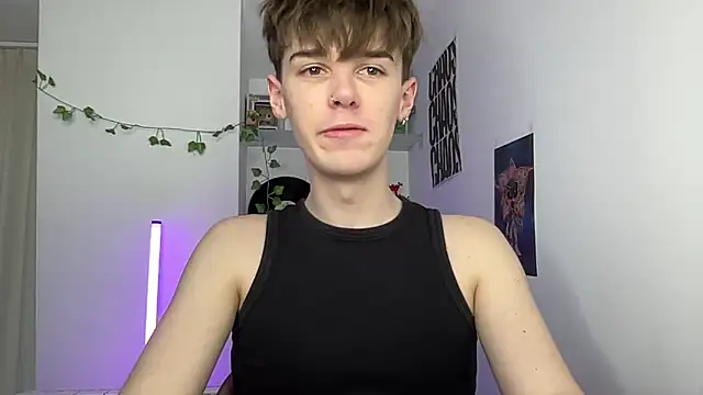 YourMilkyGuy online show from June 16, 2026, 12:49 pm
