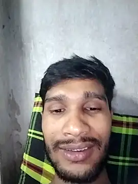 collboy8166 online show from April 17, 2026, 5:38 pm