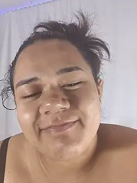 Snapshot of lumi_bellx chatting on June 27, 2026, 5:24 am lumi bellx online show from June 27, 2026, 5:24 am