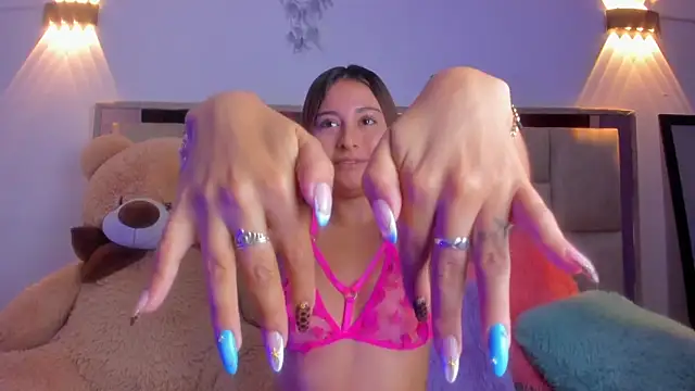 JuliettaArlet online show from June 6, 2026, 11:15 am
