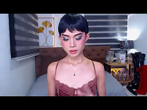 JuicyCockThea online show from June 23, 2026, 2:26 pm