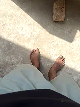 Snapshot of aryanvfit chatting on April 16, 2026, 4:02 am aryanvfit online show from April 16, 2026, 4:02 am