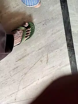 Snapshot of aryanvfit chatting on February 25, 2026, 7:19 am aryanvfit online show from February 25, 2026, 7:19 am