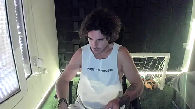 joaquin420 hot online show from June 14, 2026, 6:47 am