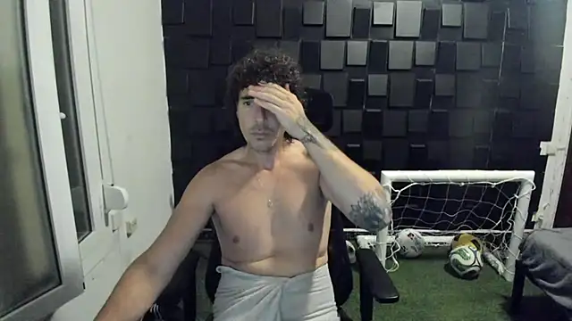 joaquin420 hot online show from June 26, 2026, 8:47 pm