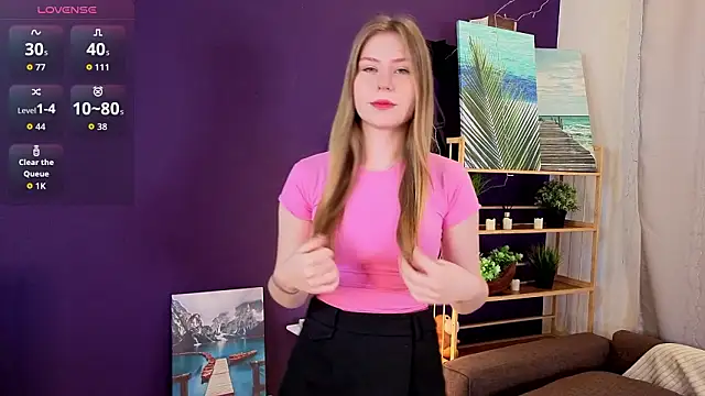 Snapshot of CharityKhamo chatting on March 19, 2026, 3:50 am CharityKhamo online show from March 19, 2026, 3:50 am