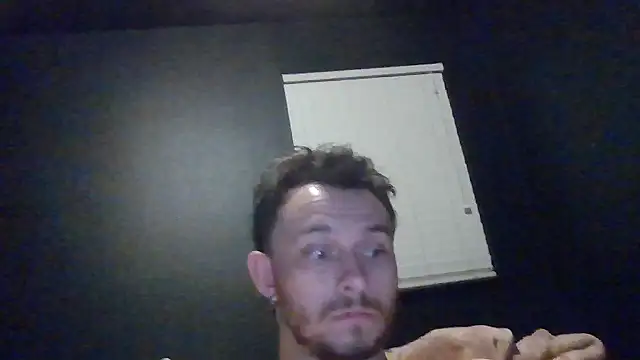 Tallhungandcloudy online show from June 30, 2026, 5:18 am