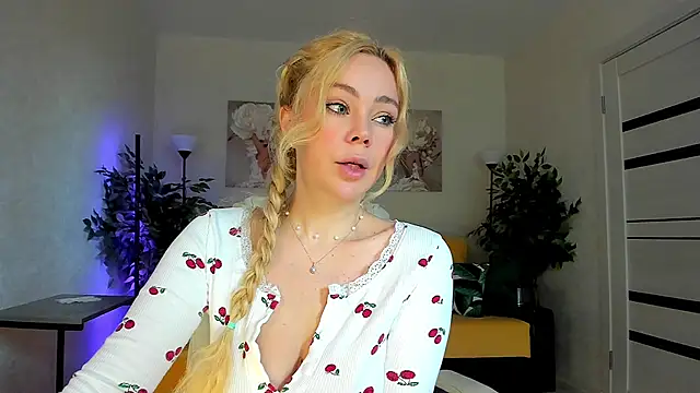 caty kiss online show from June 11, 2026, 3:47 am