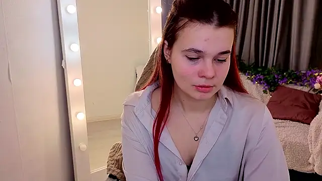 Snapshot of Monaswetty chatting on March 6, 2026, 5:35 am Monaswetty online show from March 6, 2026, 5:35 am