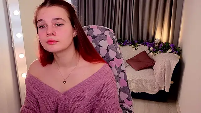 Snapshot of Monaswetty chatting on March 4, 2026, 6:21 am Monaswetty online show from March 4, 2026, 6:21 am