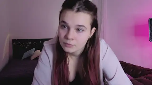 Snapshot of Monaswetty chatting on March 26, 2026, 5:39 am Monaswetty online show from March 26, 2026, 5:39 am