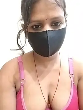ankita077 online show from June 19, 2026, 11:42 pm
