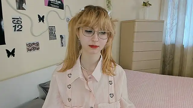 Secret Touch online show from March 18, 2026, 7:55 am