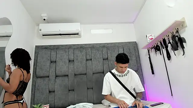 NaughtyVibes OS online show from June 16, 2026, 2:33 am