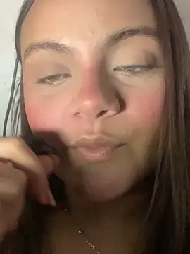 ayla0881 online show from April 13, 2026, 9:52 pm