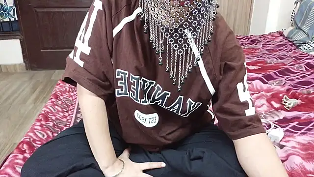 Teen Girl  online show from March 9, 2026, 5:27 pm