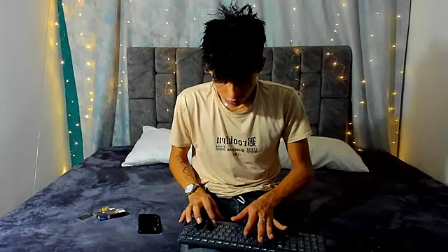 NicolasTorrez online show from June 22, 2026, 6:10 am