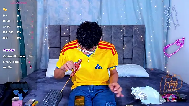 NicolasTorrez online show from June 28, 2026, 4:41 am