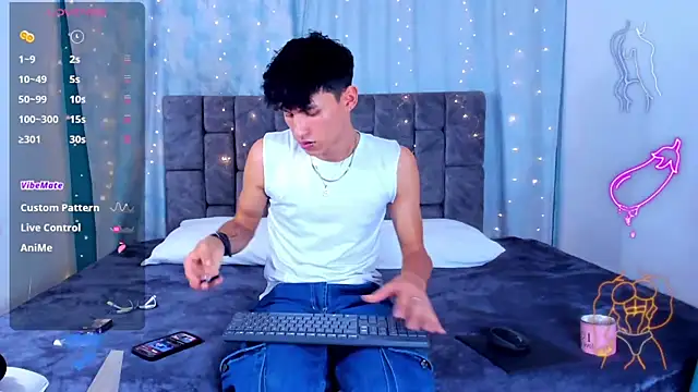 NicolasTorrez online show from June 19, 2026, 2:50 am