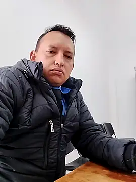 Snapshot of Hachi28 chatting on April 11, 2026, 12:31 pm Hachi28 online show from April 11, 2026, 12:31 pm