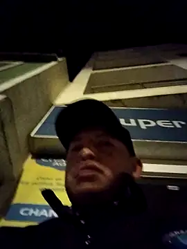 Snapshot of Hachi28 chatting on March 8, 2026, 6:49 am Hachi28 online show from March 8, 2026, 6:49 am