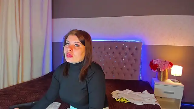 Snapshot of AmandaHoppe chatting on March 3, 2026, 5:58 am AmandaHoppe online show from March 3, 2026, 5:58 am