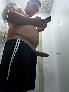 Snapshot of gordogruesa chatting on March 1, 2026, 4:12 am gordogruesa online show from March 1, 2026, 4:12 am