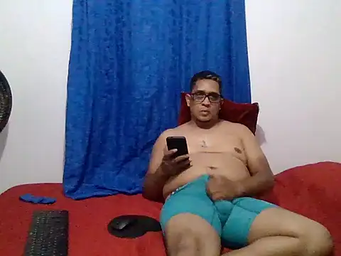 Snapshot of gordogruesa chatting on February 20, 2026, 1:35 am gordogruesa online show from February 20, 2026, 1:35 am